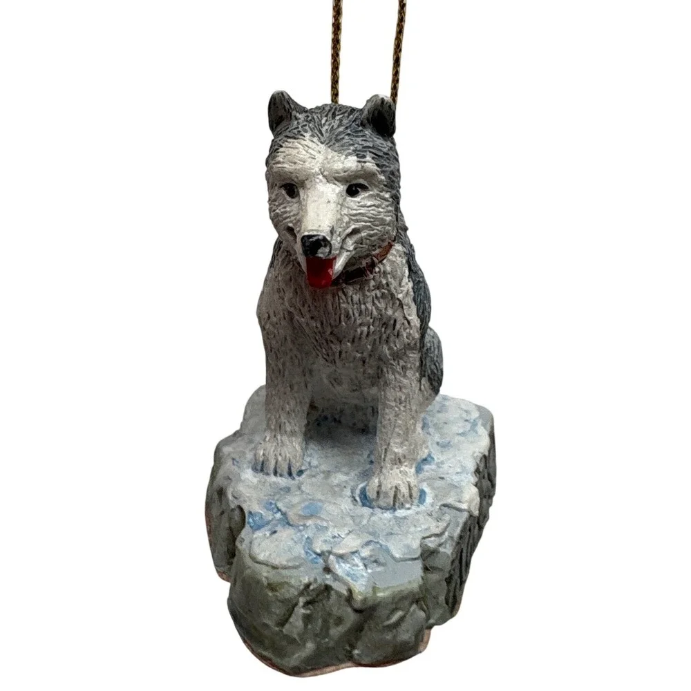 Alaska Siberian Husky Sled‎ Dog Resin Christmas Ornament Grey White Figurine